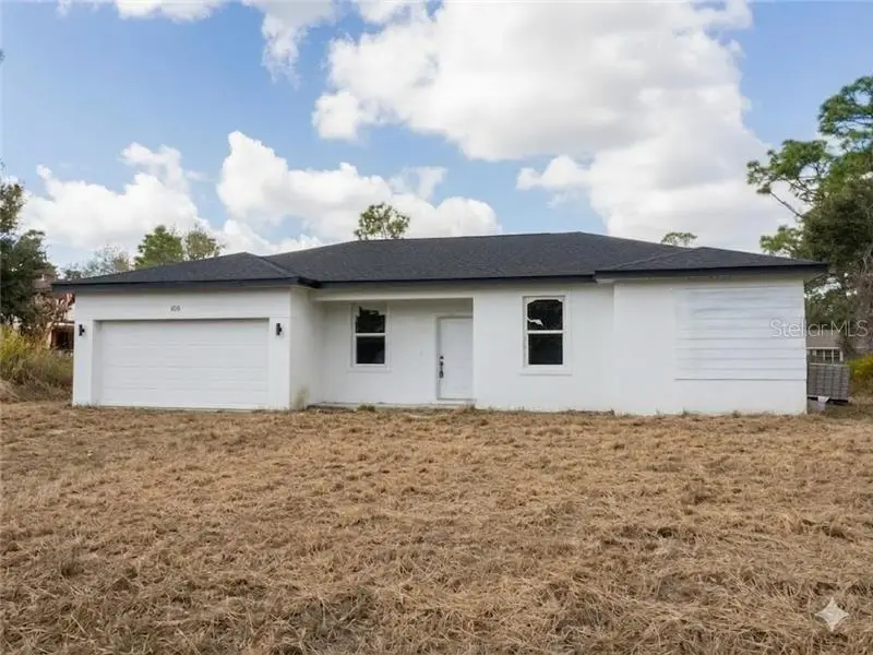105 Ponoka St, FL