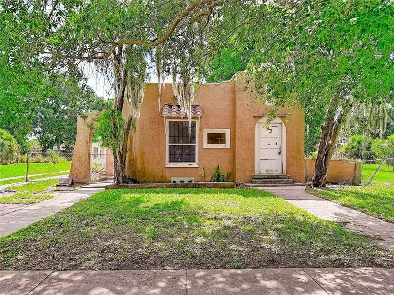 618 S Varr Ave, FL