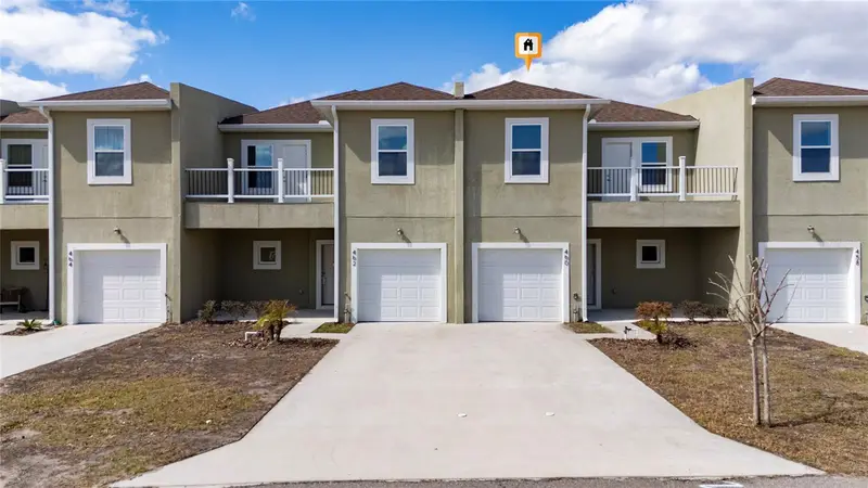 460 Lake Shore Pkwy, FL