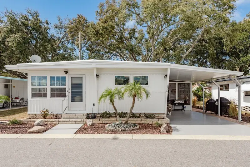 2331 Belleair Rd #906, FL