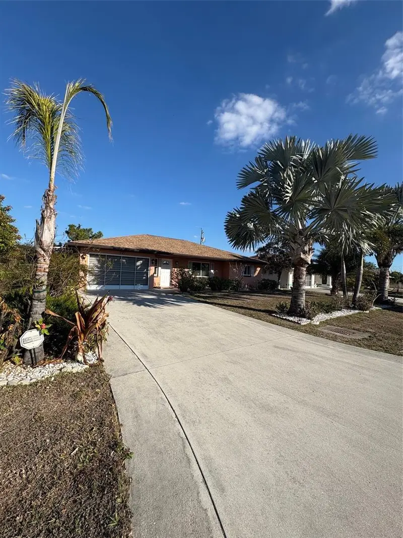 321 Venetia Ave, FL