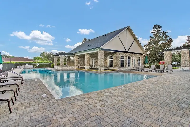 3303 Stonegate Falls Dr, FL