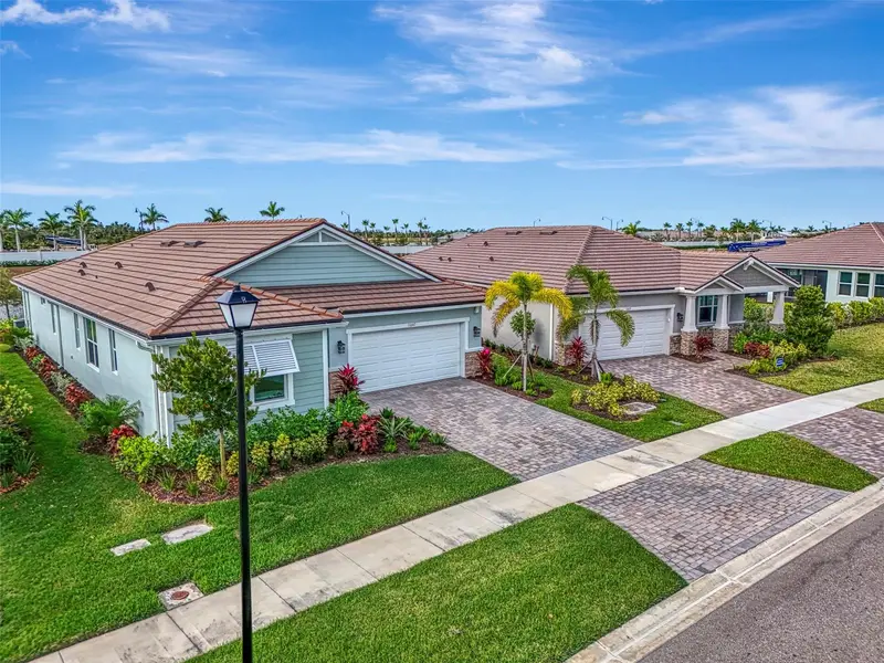 11647 Myakka Blue Dr, FL
