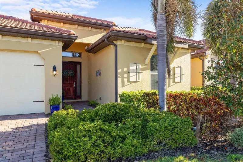108 Maraviya Blvd, FL