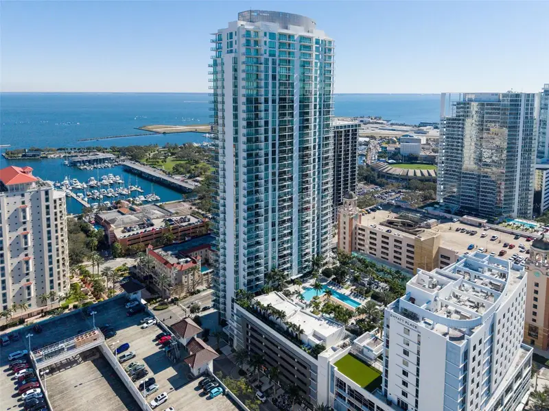 100 1st Ave N #3404, FL