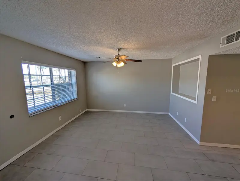 6415 S Roberts Ave #103, FL