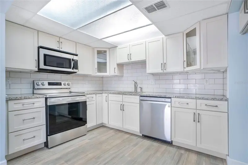 5656 Royal Pine Blvd #27, FL