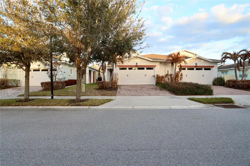 2461 Datura Loop, FL