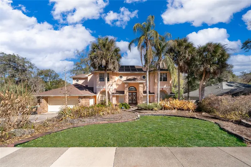 1813 Hidden Pine Ln, FL