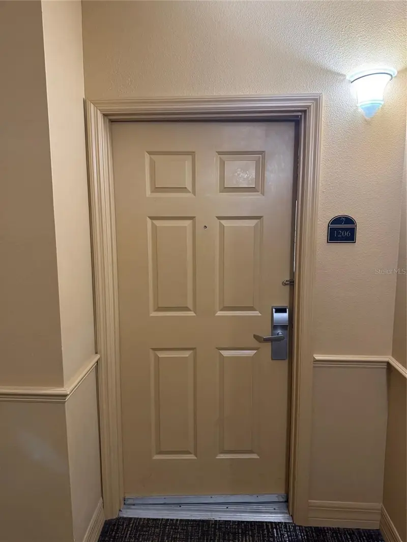 8112 Poinciana Blvd #1206, FL