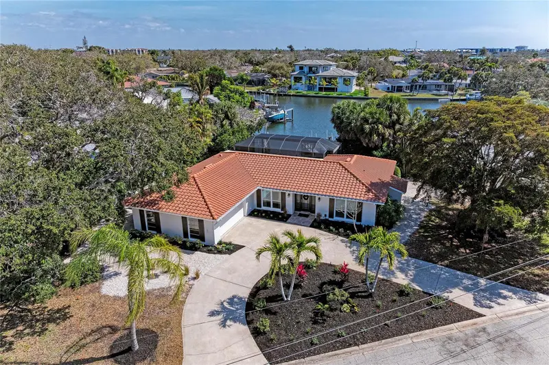 5507 Contento Dr, FL