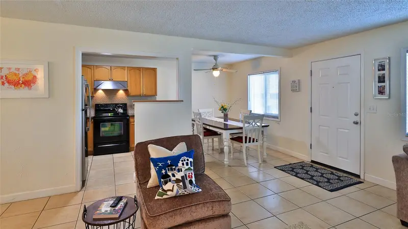 411 N Halifax Ave #300, FL