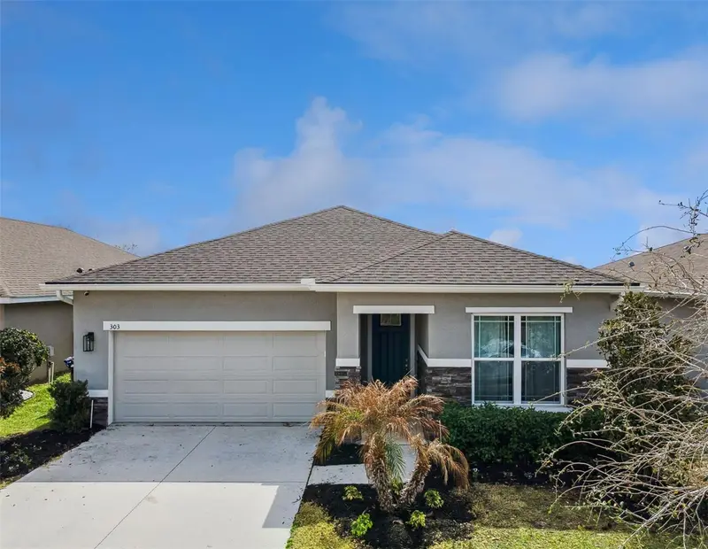 303 Buchannan Dr, FL
