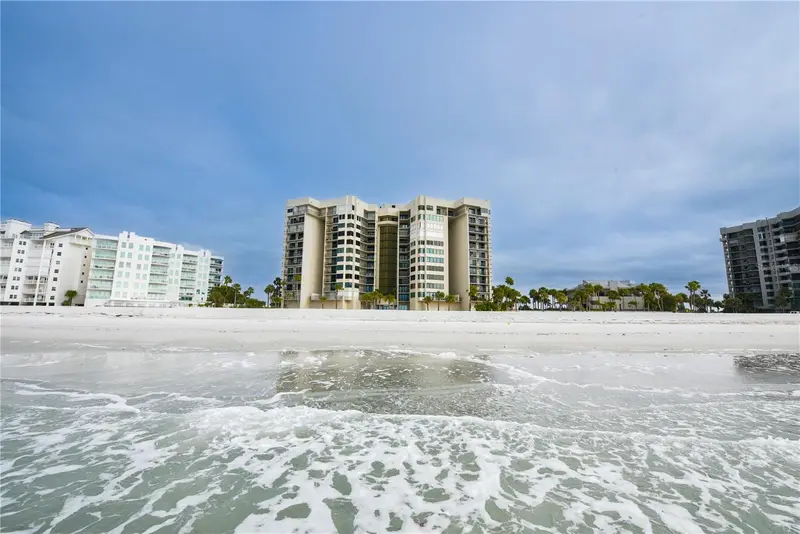 1600 Gulf Blvd #1112, FL