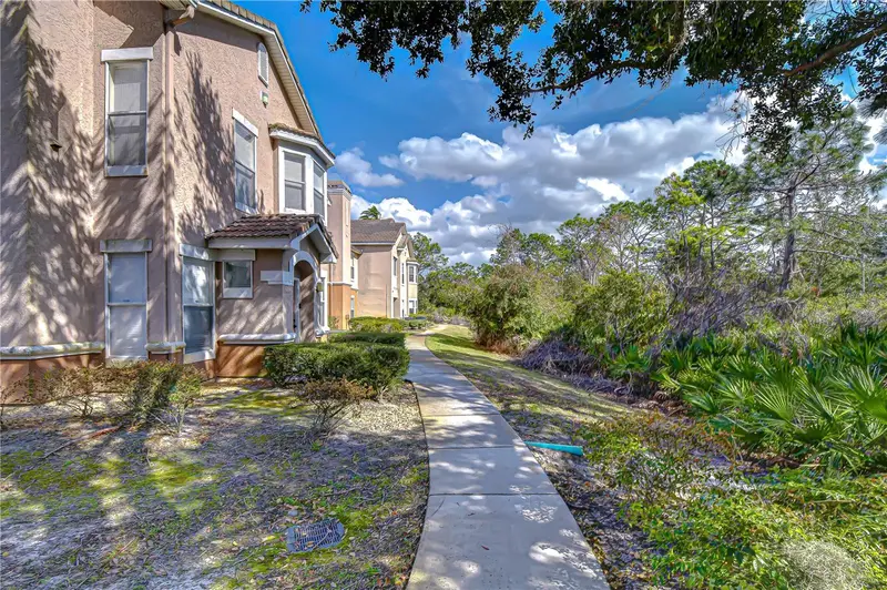 10409 Villa View Cir #10409, FL