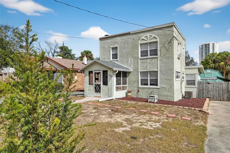 235 Daytona Ave, FL