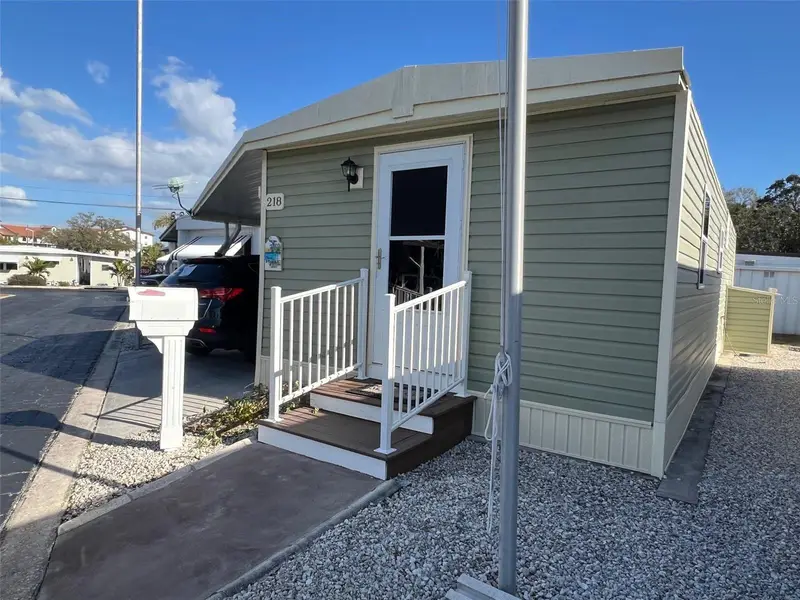 8300 Seminole Blvd #218, FL