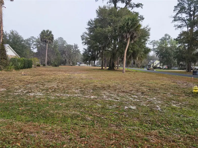 000 Mount Royal Ave, FL