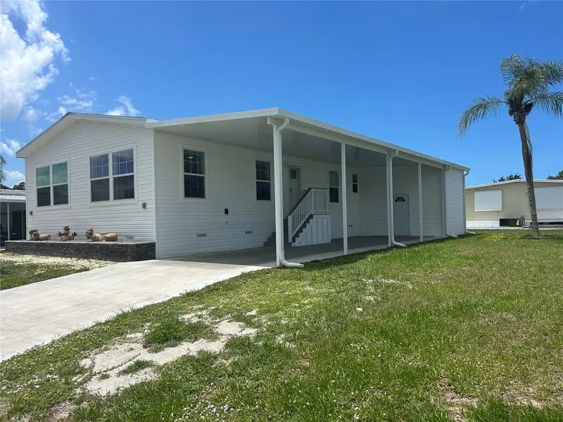 2 S Botany Bay Cir, FL