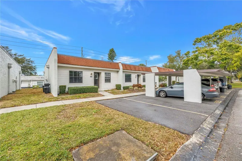 9224 Mission Oaks Blvd, FL