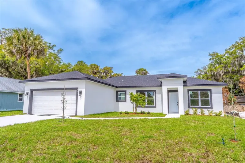 983 Pace Dr Nw, FL