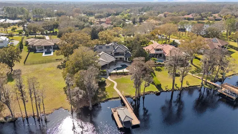 9902 Menander Wood Ct, FL