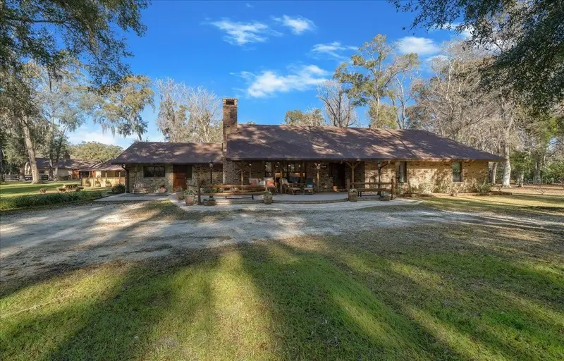 3551 E Highway 329, FL