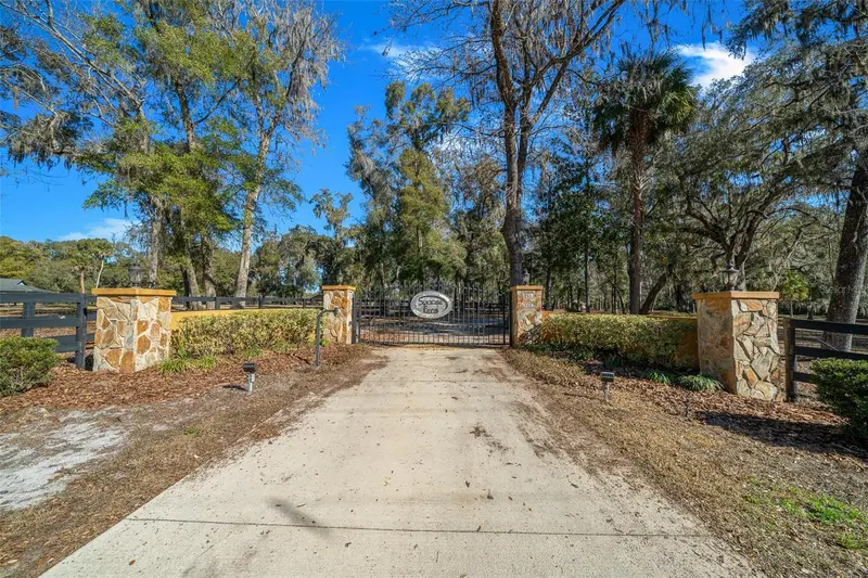 3551 E Highway 329, FL