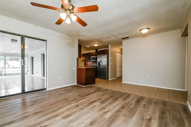 8419 Brandeis Cir E, FL