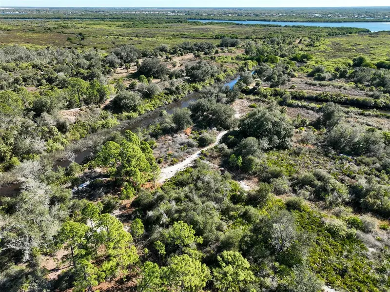 1321 Wallaroo Ct, FL