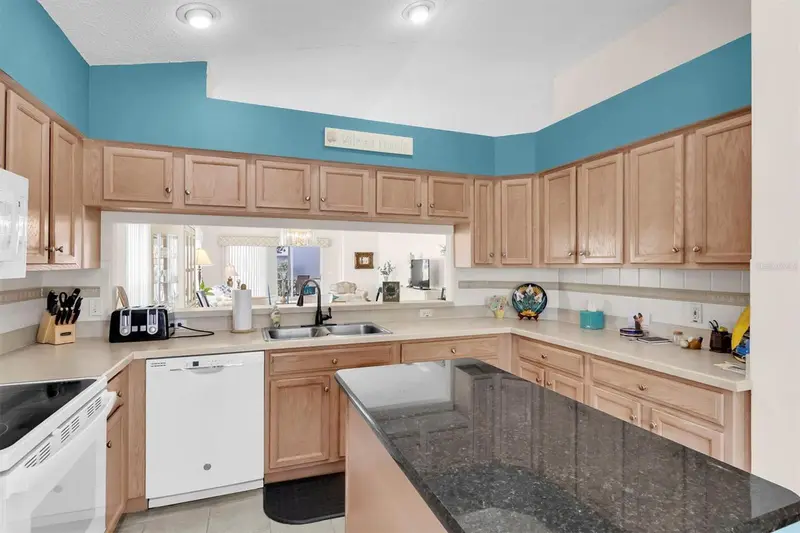 11634 Wheatfield Loop, FL