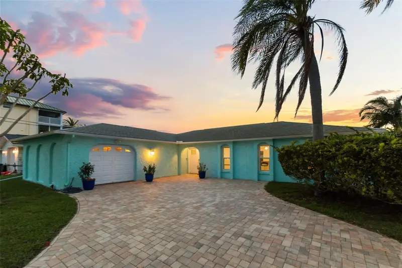 4909 Shoreview Ct, FL