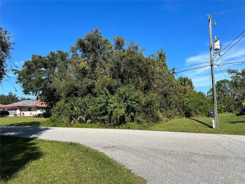 Helliwell St, FL
