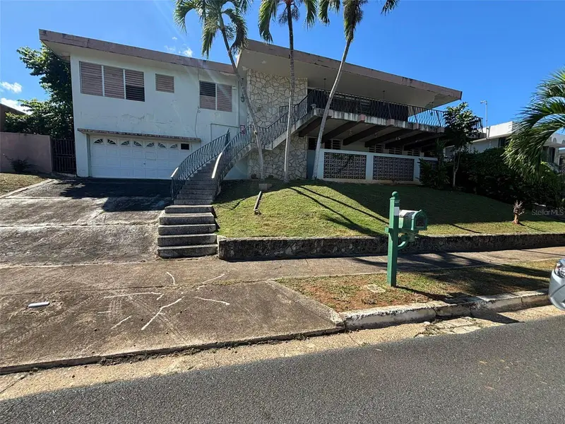 78(9-E) Tulipan (A) Stree San Francisco Dev, PR
