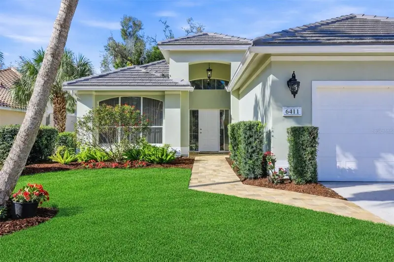 6411 Berkshire Pl, FL