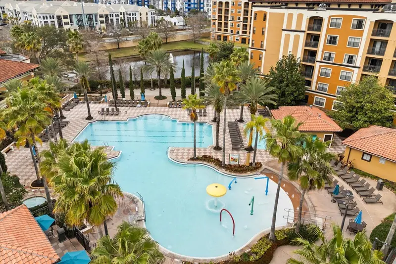 12539 Floridays Resort Dr #404d, FL