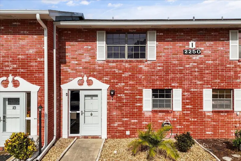 2250 S Palmetto Ave #I-11, FL