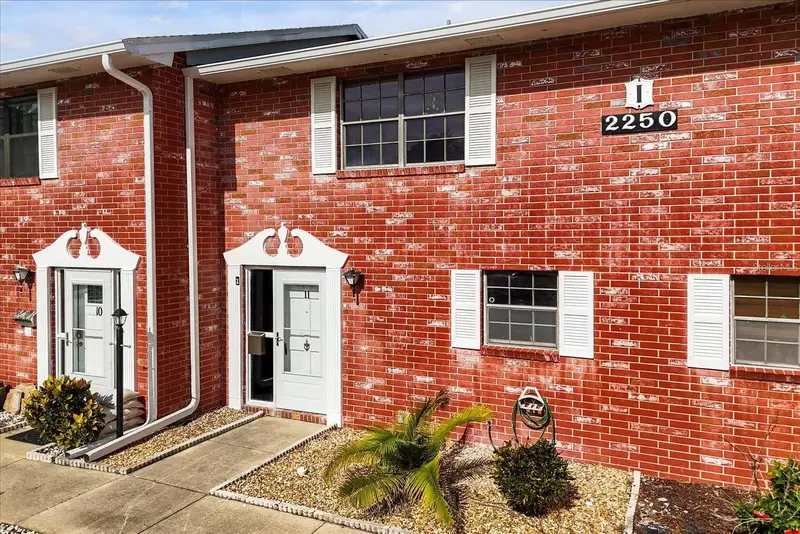 2250 S Palmetto Ave #I-11, FL