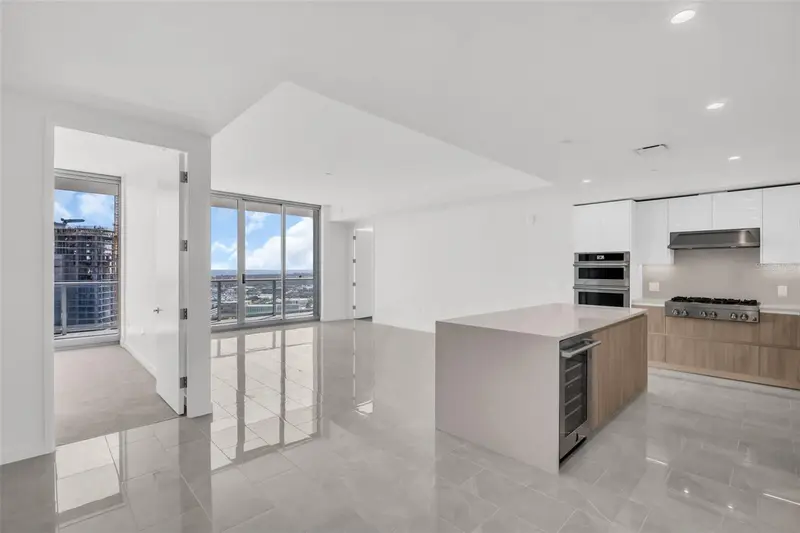 400 Central Ave #2605, FL