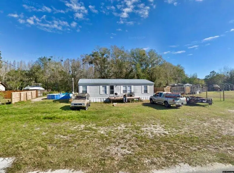 7536 Moffitt Rd, FL