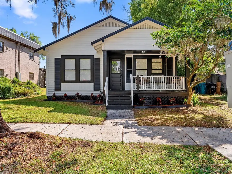 412 E Harwood St, FL
