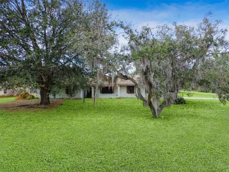 4250 Valencia Dr, FL