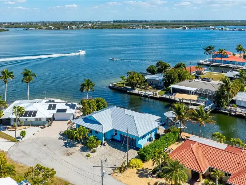 2743 Janet St, FL