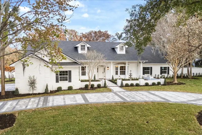 505 Jennifer Ln, FL