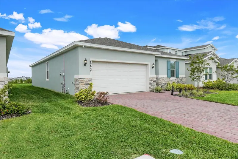 5724 Camilla St, FL