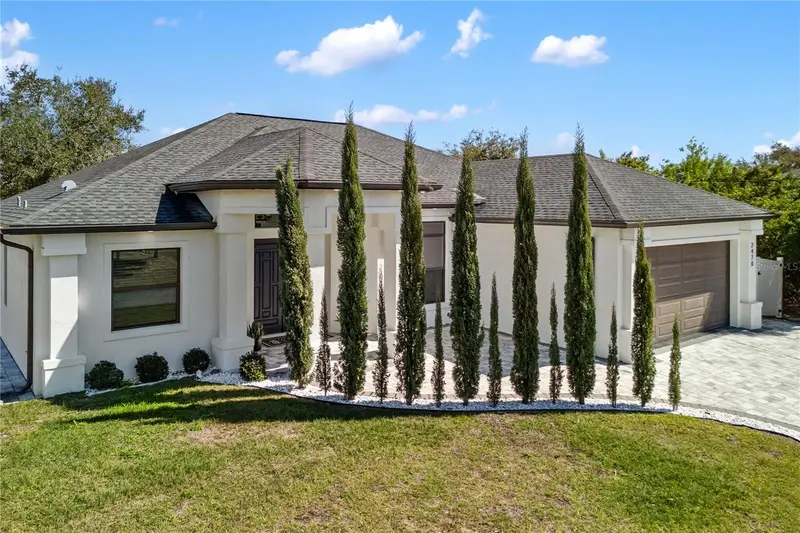 2470 Abbotsford St, FL