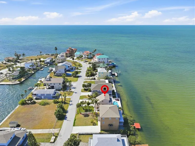 6511 Driftwood Dr, FL
