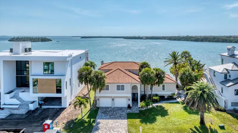 120 Sands Point Dr, FL