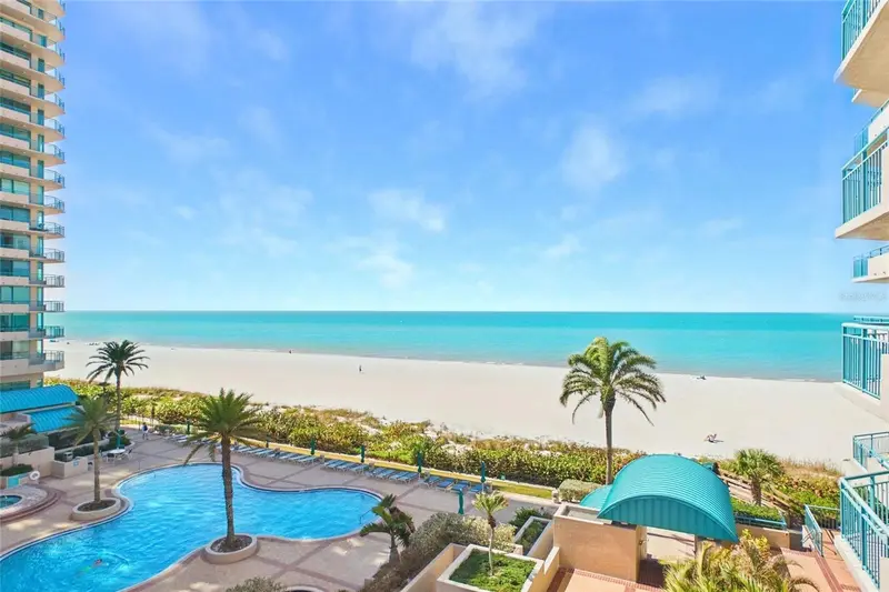 1520 Gulf Blvd #505, FL
