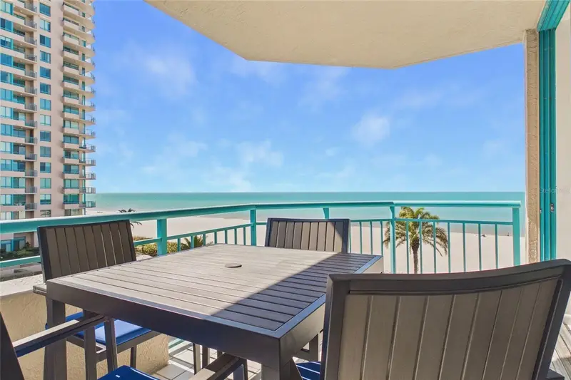 1520 Gulf Blvd #505, FL